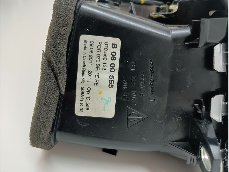 Recambio de rejilla aireadora para porsche panamera 4.8 v8 turbo cat referencia OEM IAM 970552132  