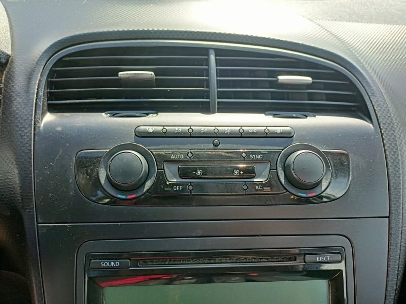 Recambio de mando climatizador para seat altea xl (5p5) stylance / style referencia OEM IAM 5P0907044T  