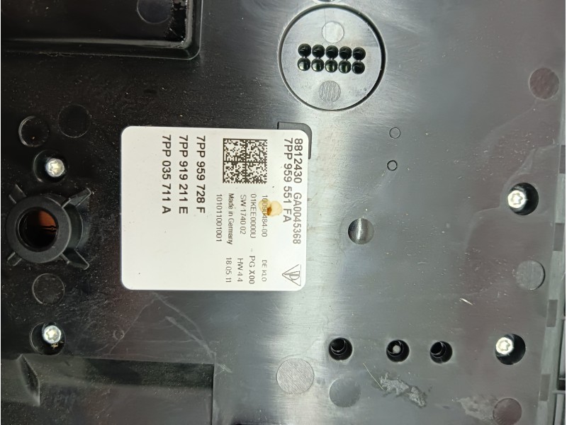 Recambio de luz interior para porsche panamera 4.8 v8 turbo cat referencia OEM IAM 7PP959551FA  