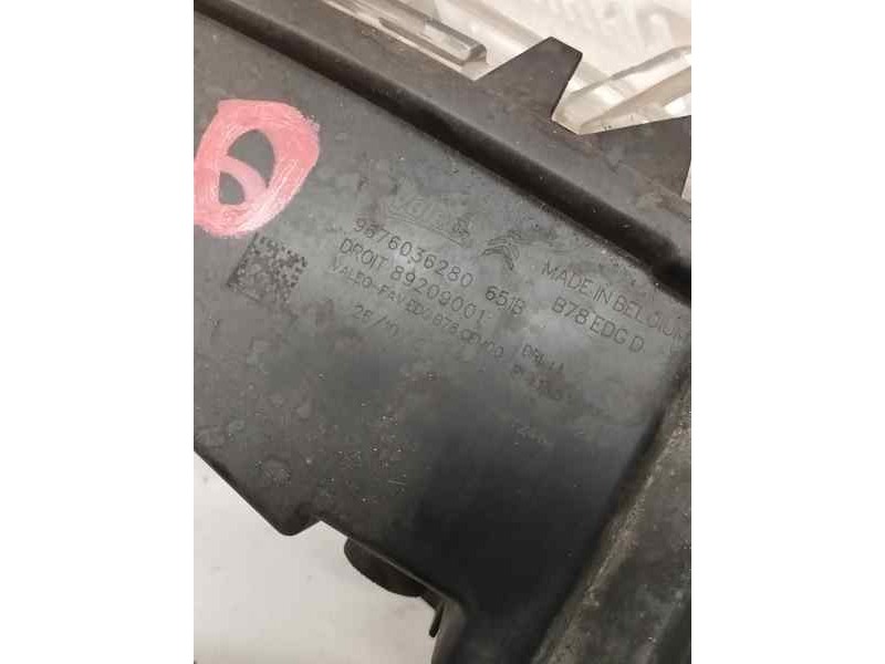 Recambio de piloto delantero derecho para citroën c4 picasso live edition referencia OEM IAM 9676036280  