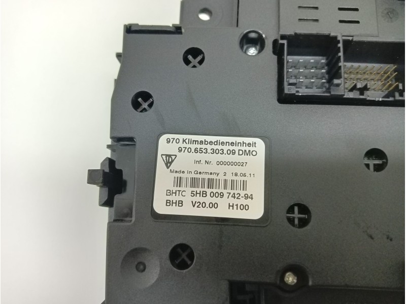 Recambio de mando climatizador para porsche panamera 4.8 v8 turbo cat referencia OEM IAM 97065330309  