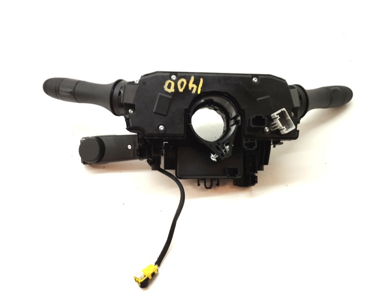 Recambio de mando multifuncion para renault clio v referencia OEM IAM 255674797R  