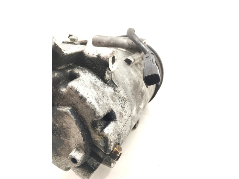 Recambio de compresor aire acondicionado para ford focus berlina (cap) 1.6 tdci cat referencia OEM IAM   
							