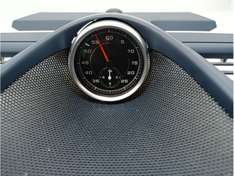 Recambio de reloj cuenta kilometros para porsche panamera 4.8 v8 turbo cat referencia OEM IAM 07096030100  