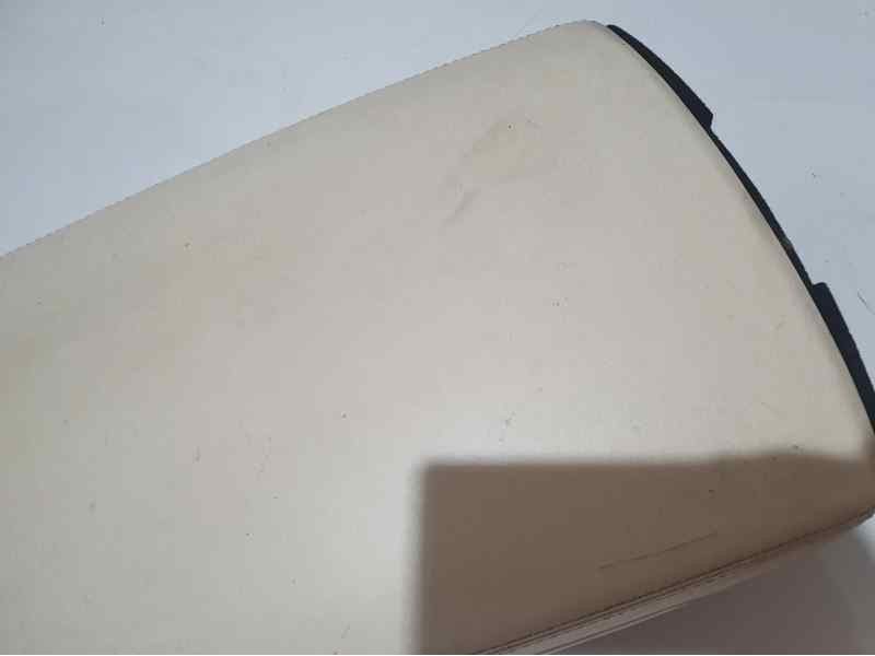 Recambio de apoyabrazos central para porsche panamera 4.8 v8 turbo cat referencia OEM IAM   