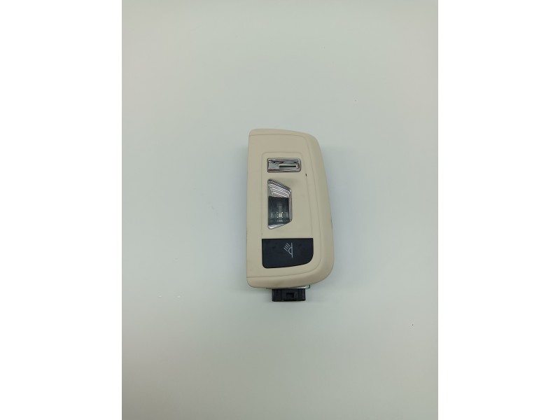 Recambio de luz interior para porsche panamera 4.8 v8 turbo cat referencia OEM IAM 97063206402  