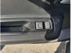 Recambio de mando elevalunas trasero izquierdo para dacia sandero sl 2019 referencia OEM IAM   