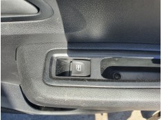 Recambio de mando elevalunas trasero derecho para dacia sandero sl 2019 referencia OEM IAM   