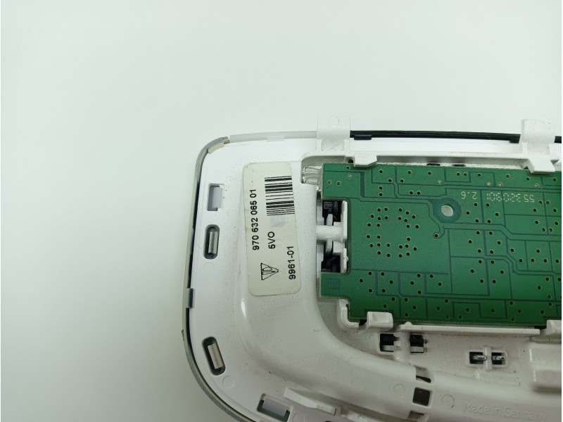 Recambio de luz interior para porsche panamera 4.8 v8 turbo cat referencia OEM IAM 97063206501  