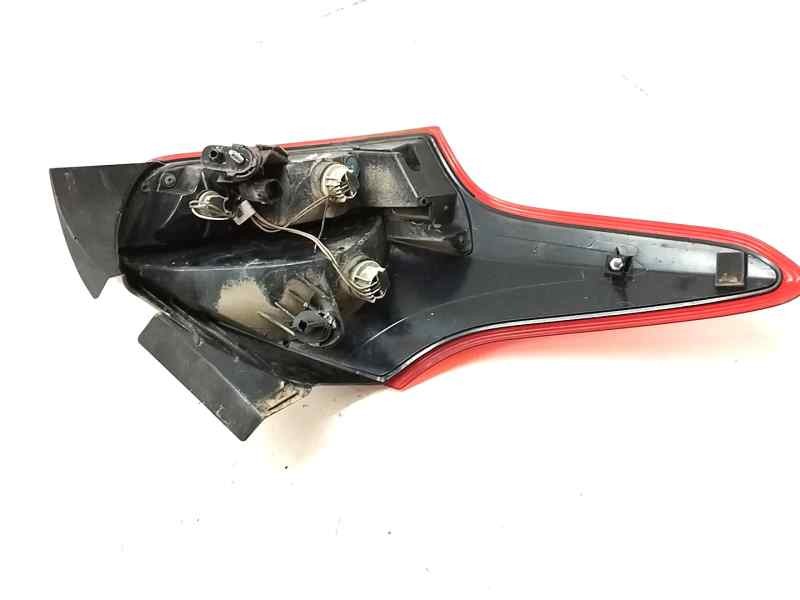 Recambio de piloto trasero derecho para ford focus turn. (cb8) 1.6 tdci cat referencia OEM IAM F1EB13404BE  