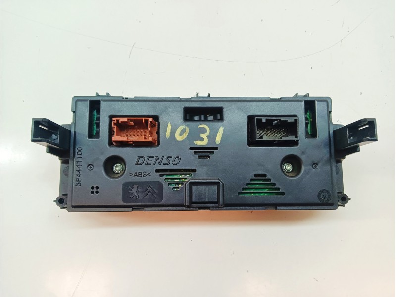 Recambio de mando climatizador para citroën c-elysée 1.5 blue-hdi fap referencia OEM IAM 9823740080  