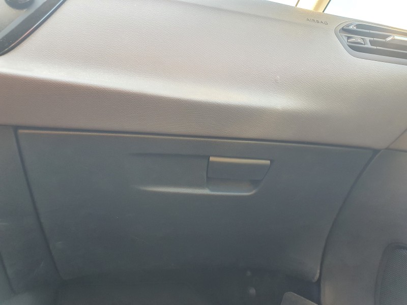 Recambio de guantera para citroën c4 picasso live edition referencia OEM IAM   