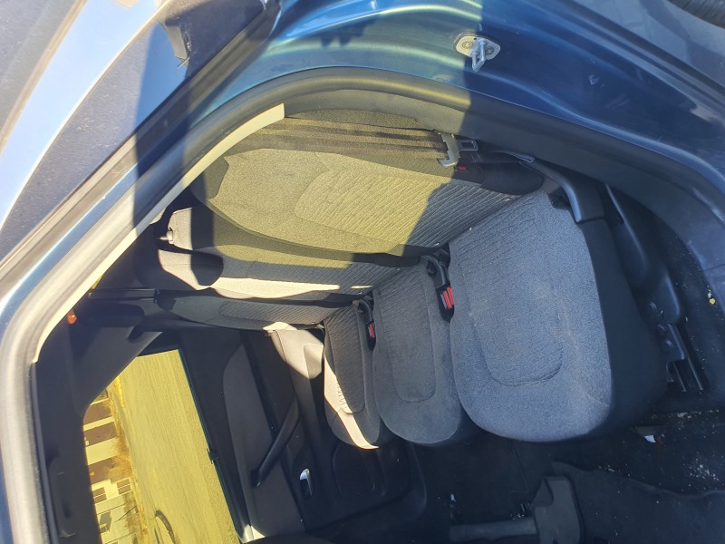Recambio de asientos trasero izquierdo para citroën c4 picasso live edition referencia OEM IAM   