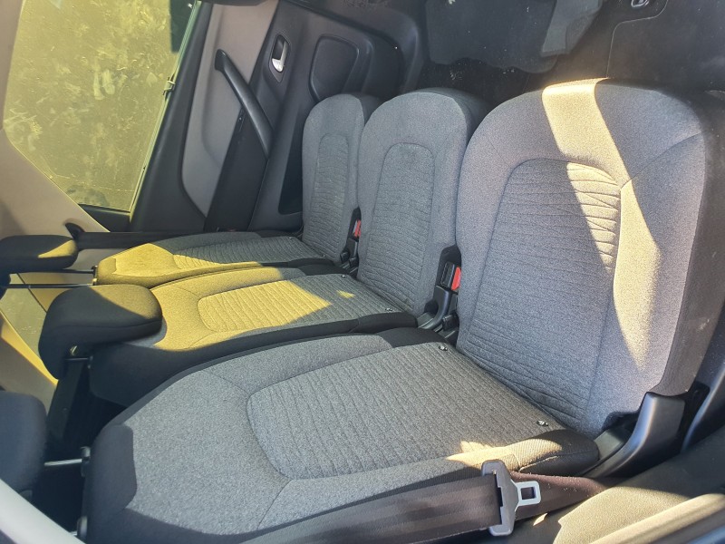 Recambio de asientos trasero derecho para citroën c4 picasso live edition referencia OEM IAM   
