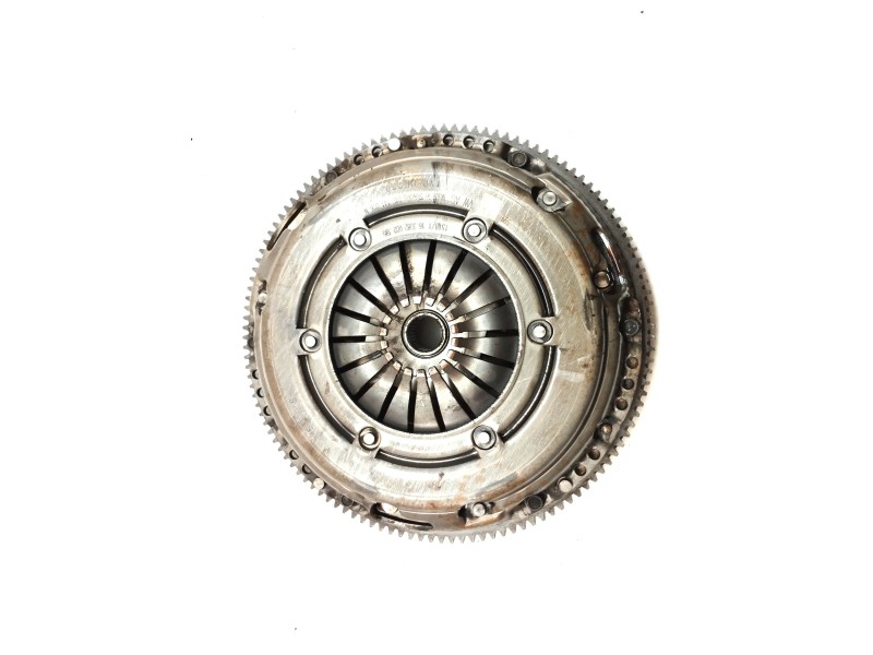 Recambio de kit embrague para volkswagen polo (6c1) advance bluemotion referencia OEM IAM 04E141026N  