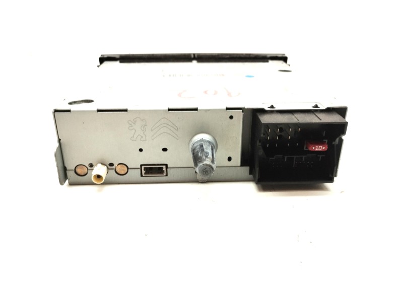 Recambio de sistema audio / radio cd para peugeot 5008 1.6 blue-hdi fap referencia OEM IAM 98053736XT  