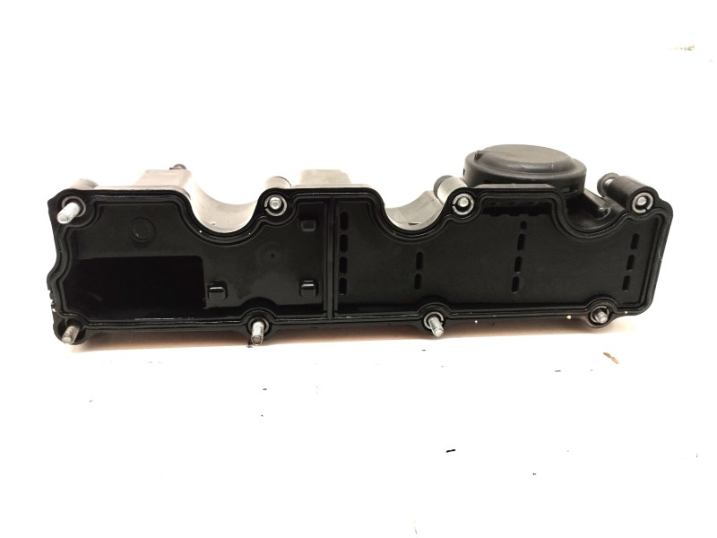 Recambio de tapa balancines para jaguar xe 2.0 diesel cat referencia OEM IAM G4D36J014AC  