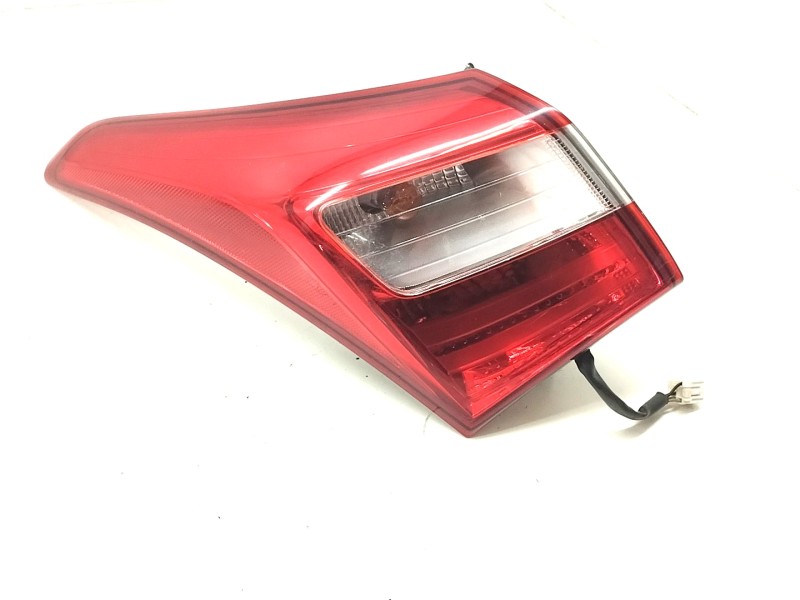 Recambio de piloto trasero izquierdo para hyundai i30 (gd) 1.4 crdi cat referencia OEM IAM 92401A50  