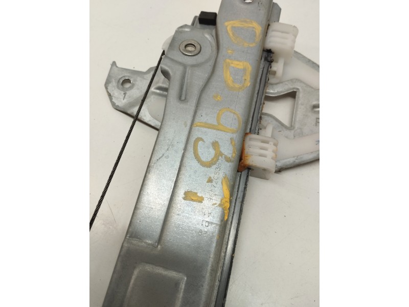 Recambio de elevalunas delantero derecho para citroën c4 lim. 1.6 hdi fap referencia OEM IAM 9687205380  