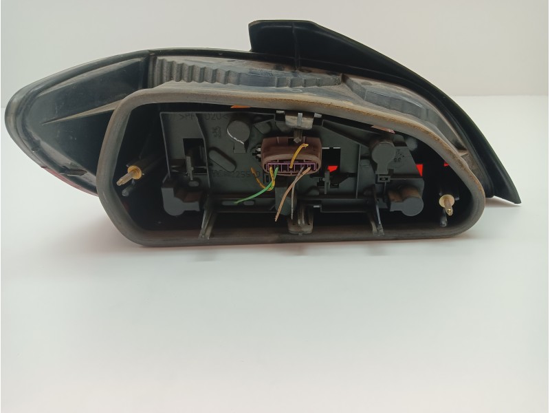 Recambio de piloto trasero derecho para peugeot 406 berlina (s1/s2) srdt referencia OEM IAM   