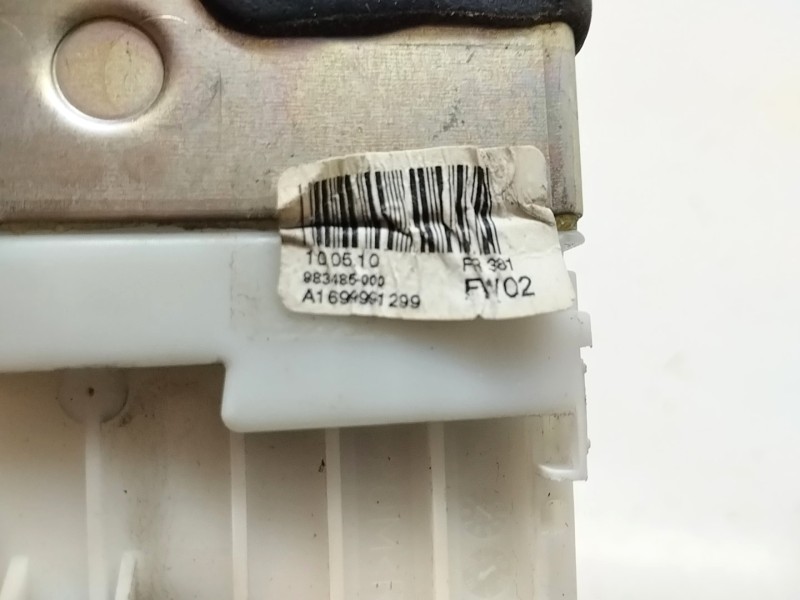 Recambio de cerradura puerta delantera derecha para mercedes-benz clase a (w169) 2.0 cdi cat referencia OEM IAM A169991299  