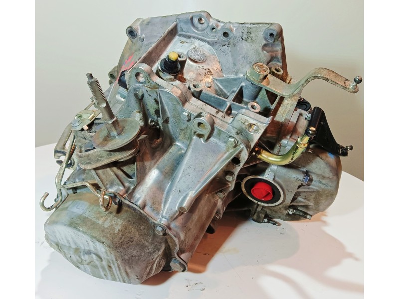 Recambio de caja cambios para citroën berlingo 1.6 16v hdi referencia OEM IAM 20DP37  