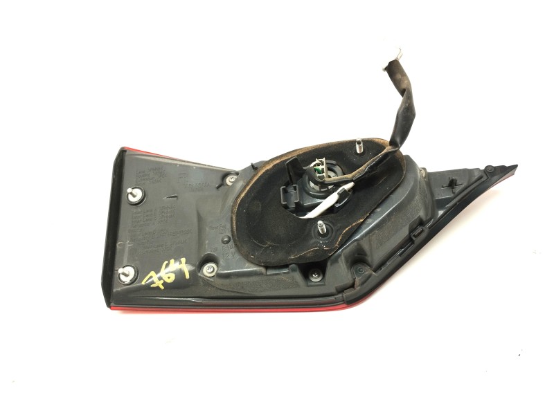 Recambio de piloto trasero derecho interior para lexus gs 450h referencia OEM IAM   