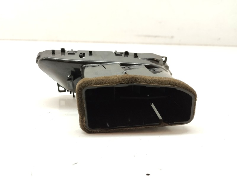 Recambio de rejilla aireadora para opel corsa e selective referencia OEM IAM 13377947  