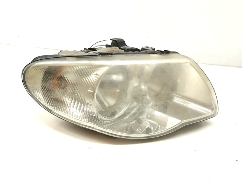 Recambio de faro derecho para chrysler voyager (rg) 2.5 crd cat referencia OEM IAM 6240200000  