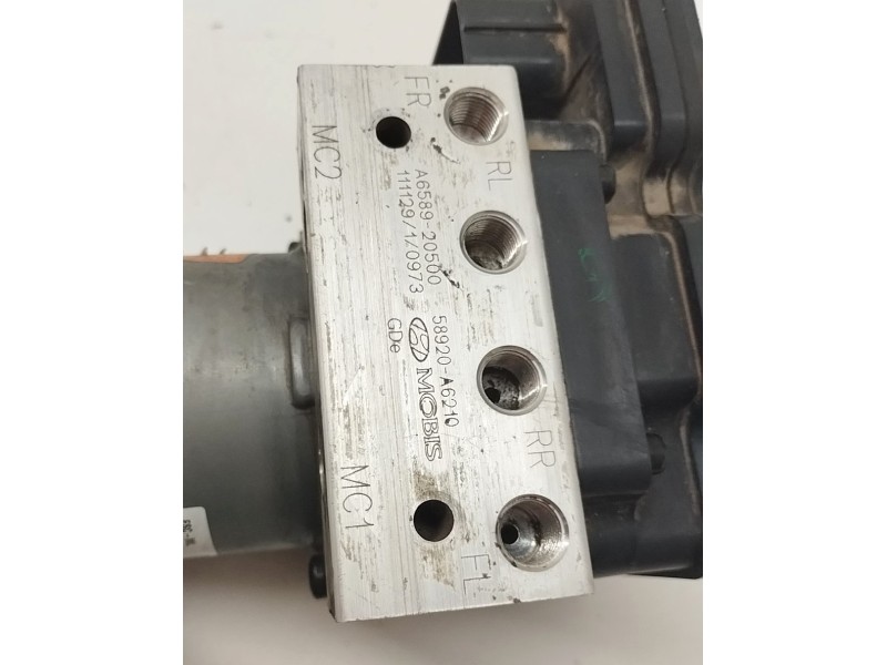 Recambio de abs para hyundai i30 (gd) 1.4 crdi cat referencia OEM IAM 58920A6210  