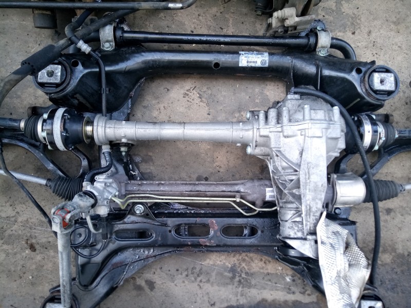 Recambio de barra estabilizadora delantera para volkswagen touareg (7la) 2.5 tdi referencia OEM IAM 7L0411025C  