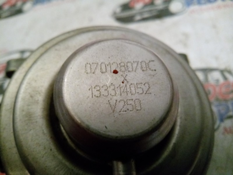 Recambio de valvula egr para volkswagen touareg (7la) 2.5 tdi referencia OEM IAM 070128070C  