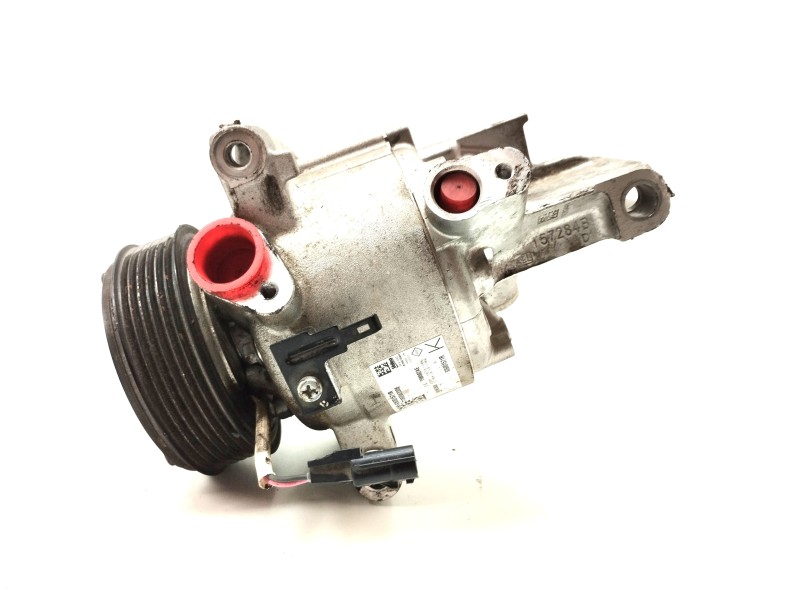 Recambio de compresor aire acondicionado para dacia duster ii 1.5 blue dci diesel fap cat referencia OEM IAM 926001571R  