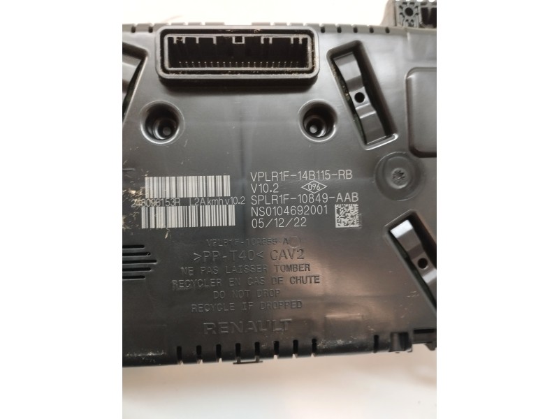 Recambio de cuadro instrumentos para dacia sandero sl 2019 referencia OEM IAM VPLR1F14B115RB  