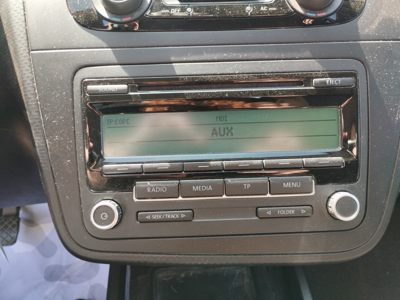 Recambio de sistema audio / radio cd para seat altea xl (5p5) 1.6 tdi referencia OEM IAM 5P0035186  