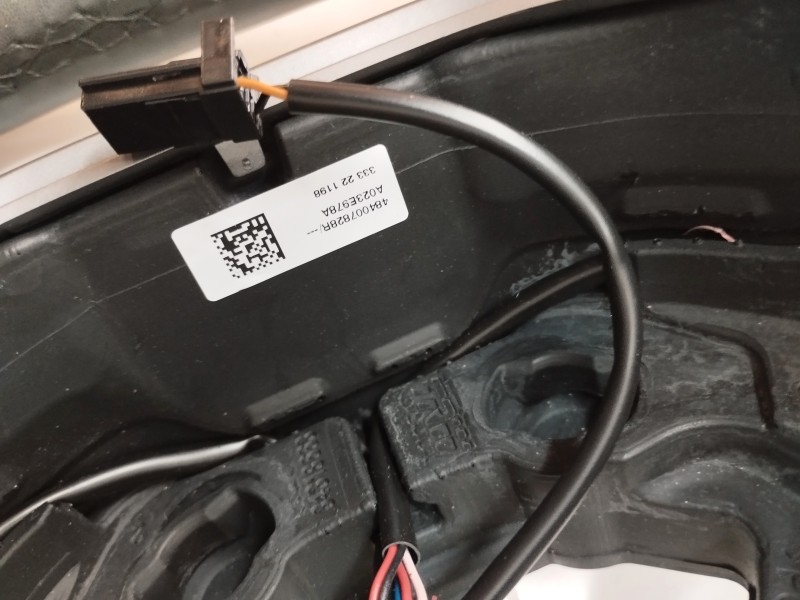 Recambio de volante sin airbag para dacia sandero sl 2019 referencia OEM IAM 484007828R  