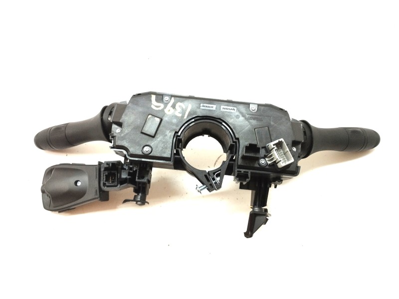 Recambio de mando multifuncion para dacia sandero sl 2019 referencia OEM IAM 255670975R  