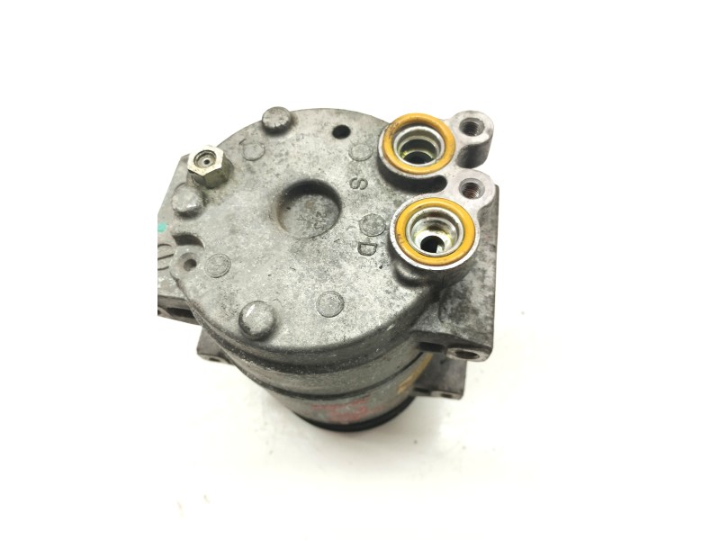 Recambio de compresor aire acondicionado para volvo s60 berlina 2.4 diesel cat referencia OEM IAM 8708581  