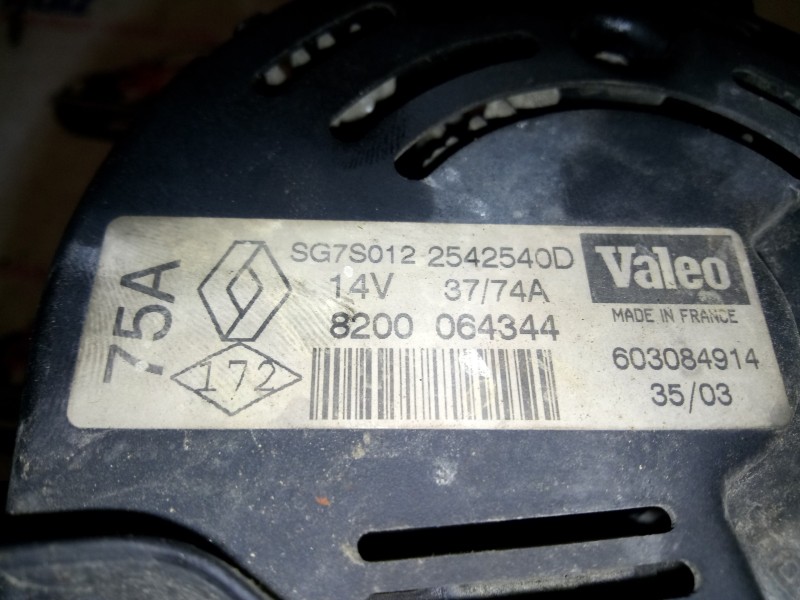 Recambio de alternador para renault clio ii fase ii (b/cb0) 1.2 referencia OEM IAM 8200064344  