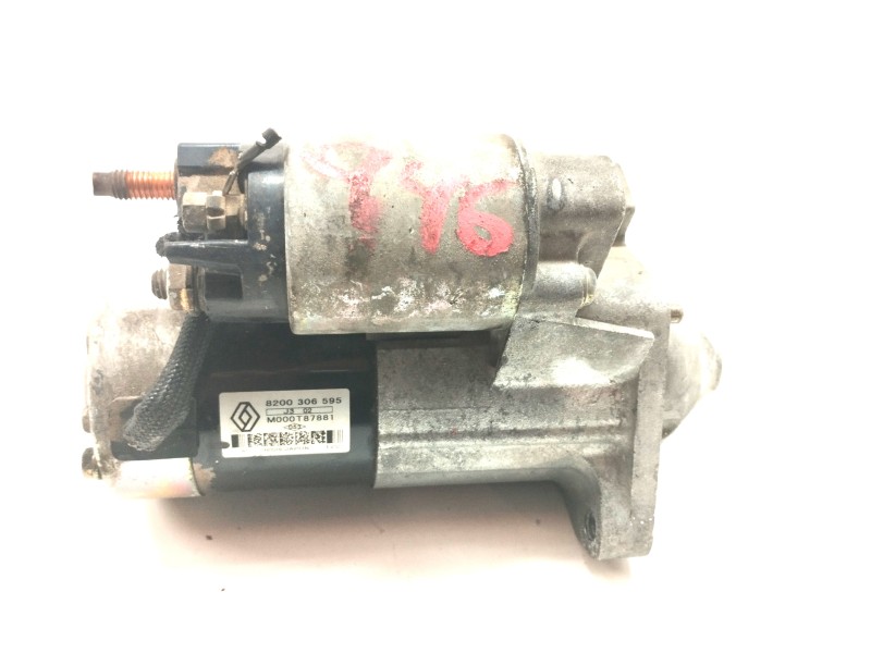 Recambio de motor arranque para renault megane ii classic berlina 1.5 dci diesel referencia OEM IAM 8200306595  