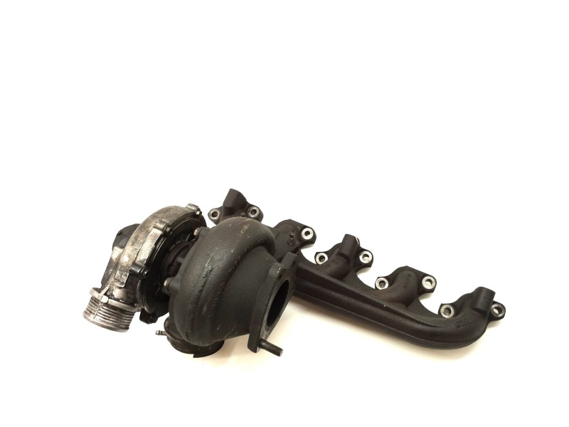 Recambio de turbocompresor para volvo s60 berlina 2.4 diesel cat referencia OEM IAM 8689592  