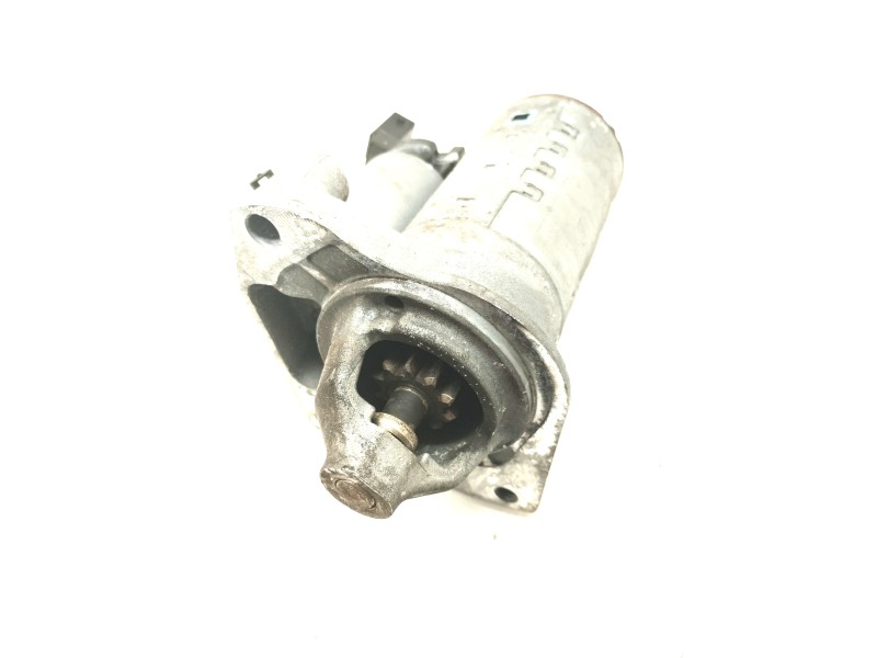 Recambio de motor arranque para peugeot 208 1.2 12v vti referencia OEM IAM 967153088002  