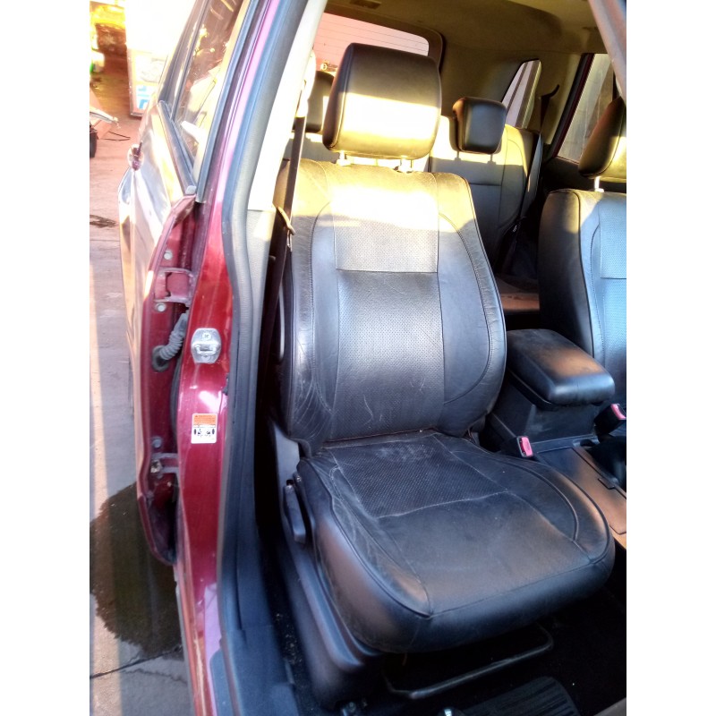 Recambio de asiento delantero derecho para suzuki grand vitara jb (jt) 2.0 16v cat referencia OEM IAM   