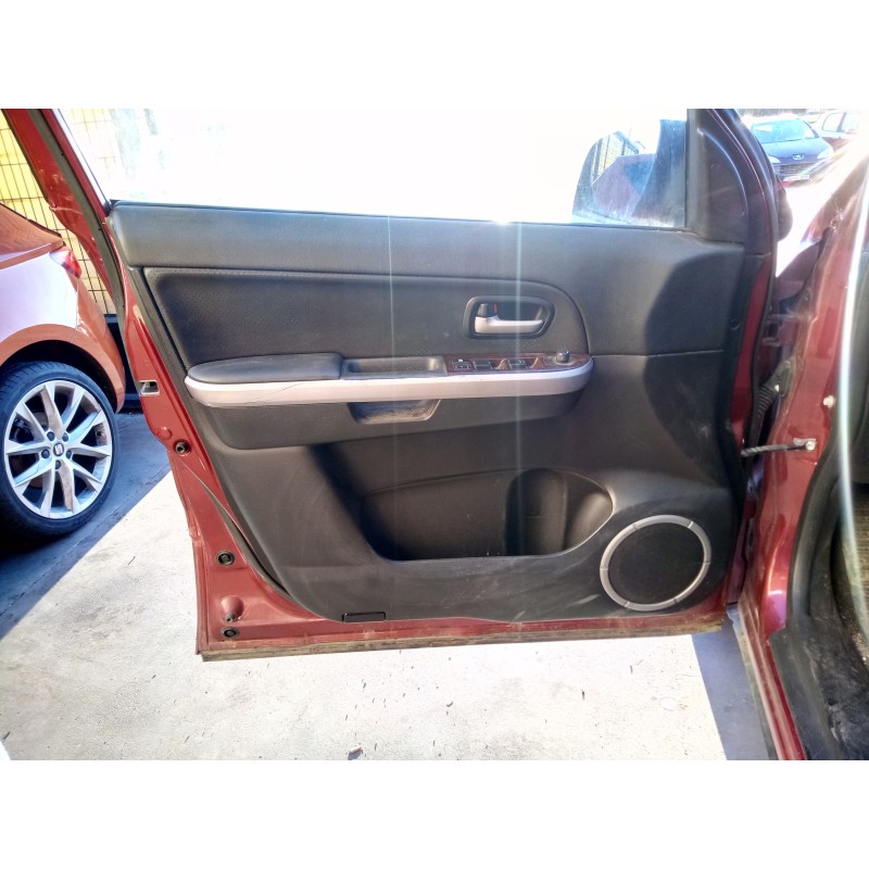 Recambio de guarnecido puerta delantera izquierda para suzuki grand vitara jb (jt) 2.0 16v cat referencia OEM IAM   