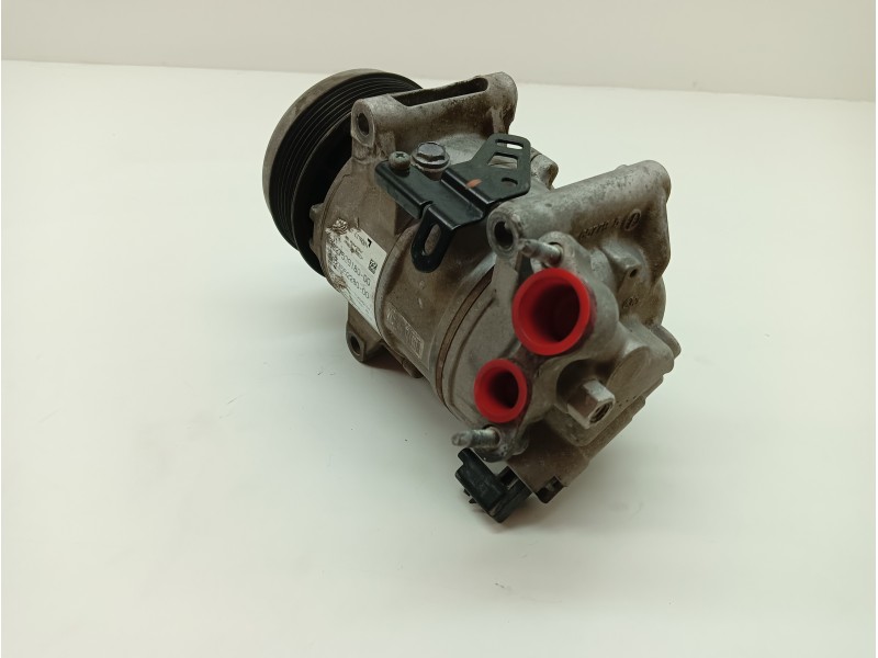 Recambio de compresor aire acondicionado para citroën c4 picasso 1.2 12v e-thp referencia OEM IAM 982752918000  