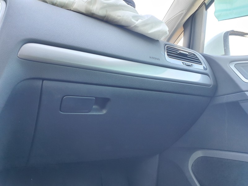 Recambio de guantera para volkswagen golf vii lim. 1.6 16v tdi dpf referencia OEM IAM   