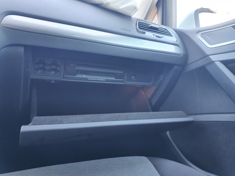 Recambio de guantera para volkswagen golf vii lim. 1.6 16v tdi dpf referencia OEM IAM   