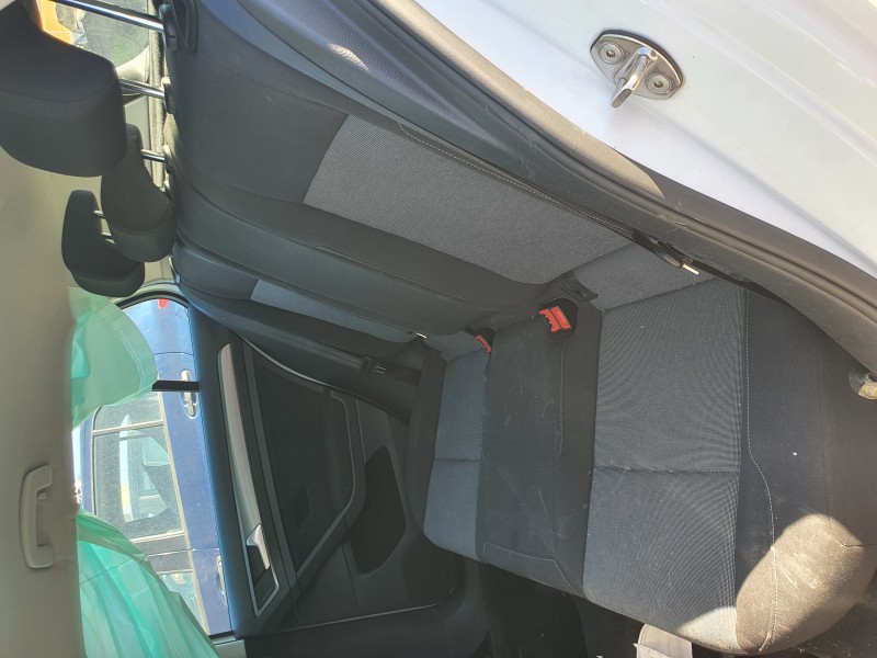 Recambio de asientos traseros para volkswagen golf vii lim. 1.6 16v tdi dpf referencia OEM IAM   