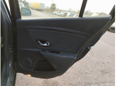 Recambio de guarnecido puerta trasera derecha para renault megane iii berlina 5 p 1.5 dci diesel fap referencia OEM IAM   