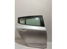 Recambio de puerta trasera derecha para renault megane iii berlina 5 p 1.5 dci diesel fap referencia OEM IAM   